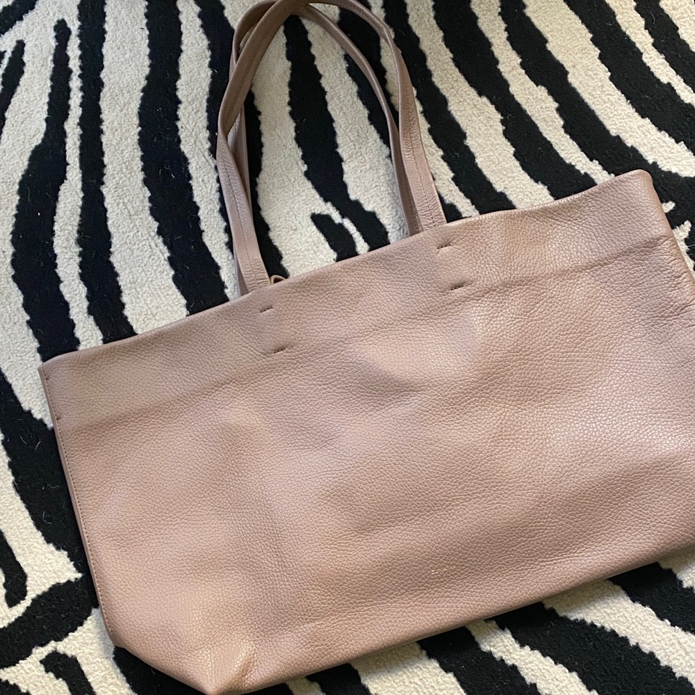 Cuyana Blush Leather Tote Bag